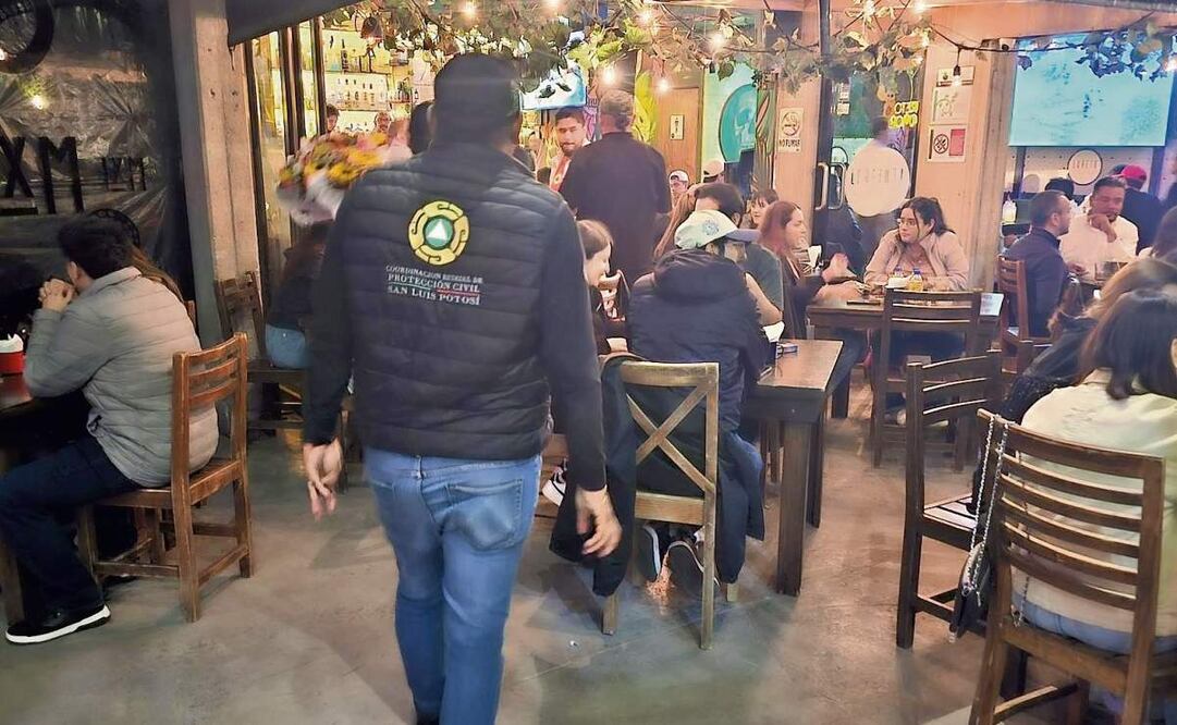 En la zona metropolitana de la capital potosina hay al menos 3 mil negocios de venta de alcohol, que están siendo inspeccionados. Foto: Especial