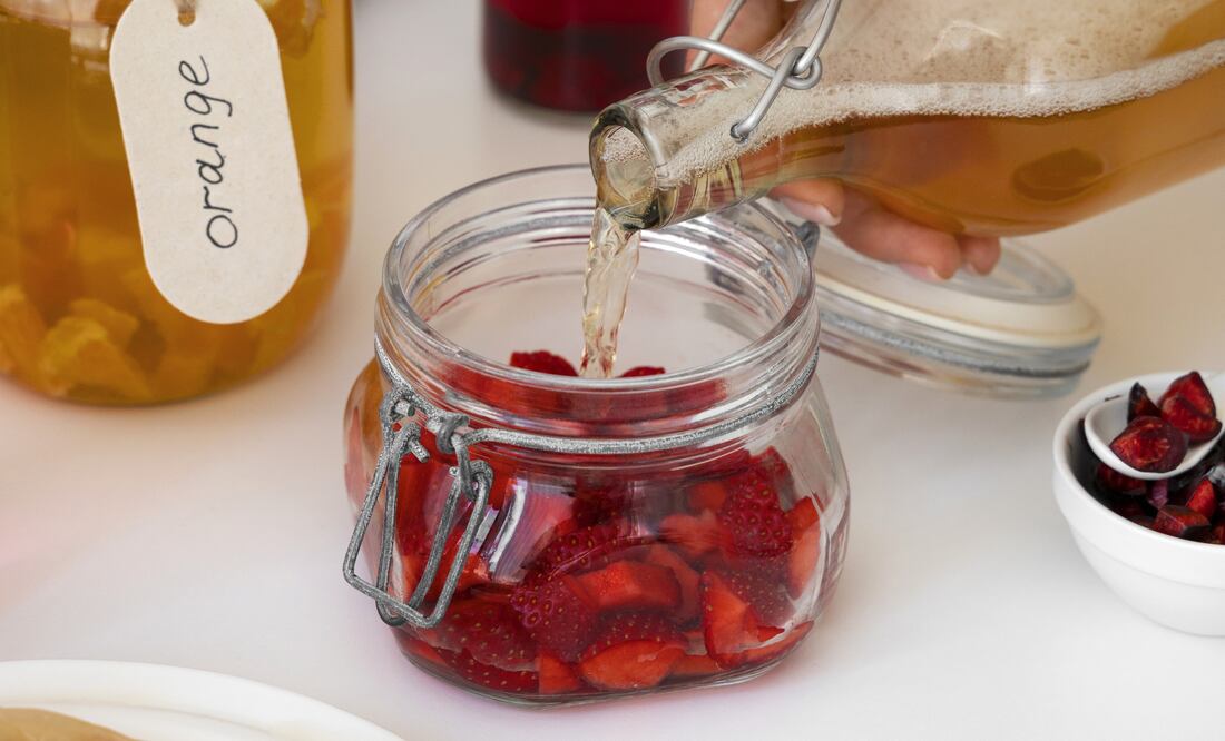 Un toque de vinagre puede transformar por completo tus mermeladas caseras. Foto: Freepik