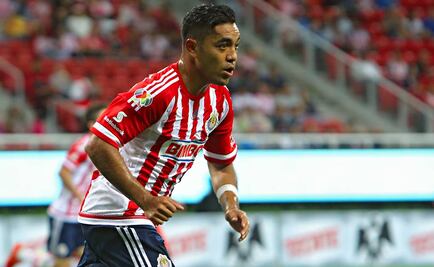 Marco Fabian disfruta con Almeyda