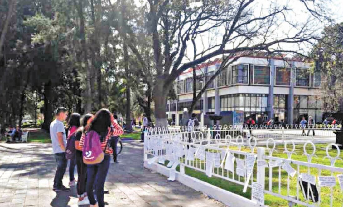 En enero pasado la comunidad universitaria colocó un tendedero con las denuncias sobre acoso sexual, pero la mayoría fueron anónimas. ESPECIAL