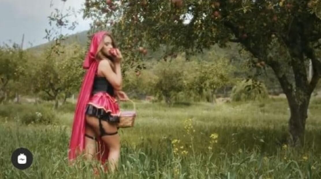 Yanet García tiene el disfraz de Caperucita Roja más sexy para Halloween