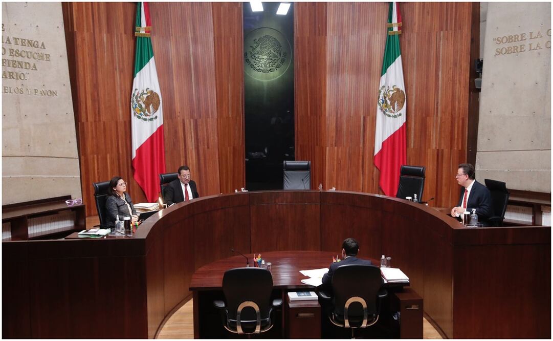 Reanudan sesión pública en el TEPJF sin la presencia de Reyes Rodriguez Calderón, magistrado presidente. Foto: Diego Simón/ EL UNIVERSAL