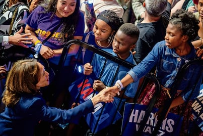 Kamala es Brat: Su impulso entre los más jóvenes