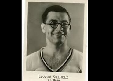 Leopold Kielholz, el primer jugador en usar gafas en un Mundial