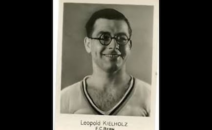 Leopold Kielholz, el primer jugador en usar gafas en un Mundial