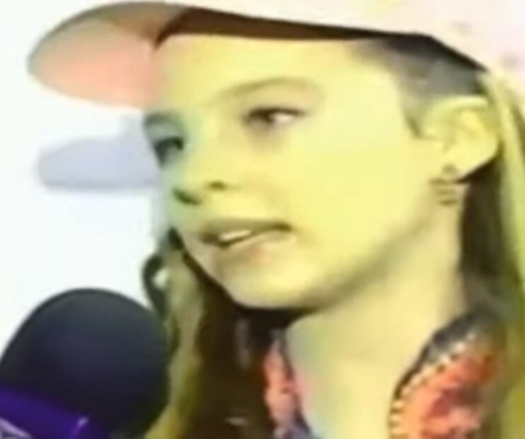 Belinda impacta a usuarios con su terrorífico disfraz de Halloween