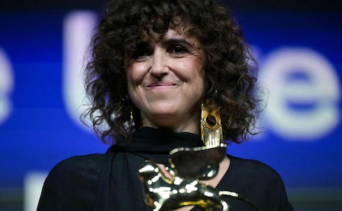 “Woman Unknown”, de May el-Toukhy, gana el León de Oro del Festival de Venecia