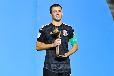 Eugenio Pizutto, el mexicano ganador del balón de Bronce