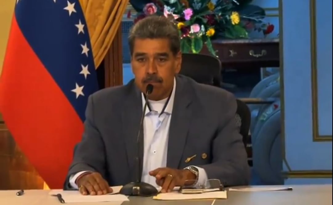 En el acto de juramentación de los nuevos jefes de la Fuerza Armada, Maduro remarcó que su proyecto es de "democracia profunda, directa, popular, socialista", que busca "servir a los grandes intereses de la nación". Foto: X @NicolasMaduro