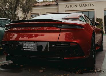 Aston Martin asegura que tienen suficientes motores AMG V8 para el futuro