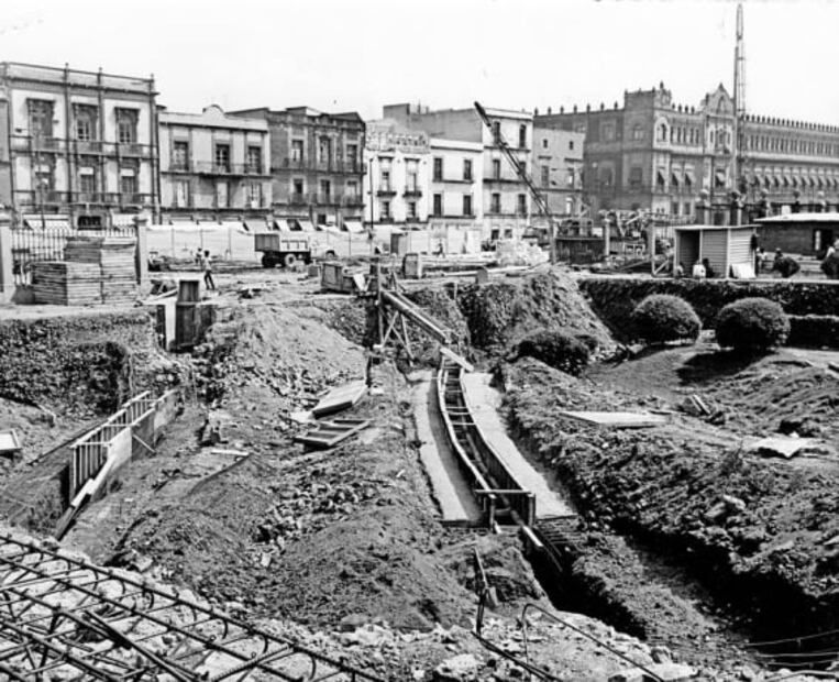 Cinco décadas de continua construcción