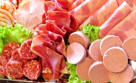 Covid-19 impulsó venta de salchichas y jamón en 2020