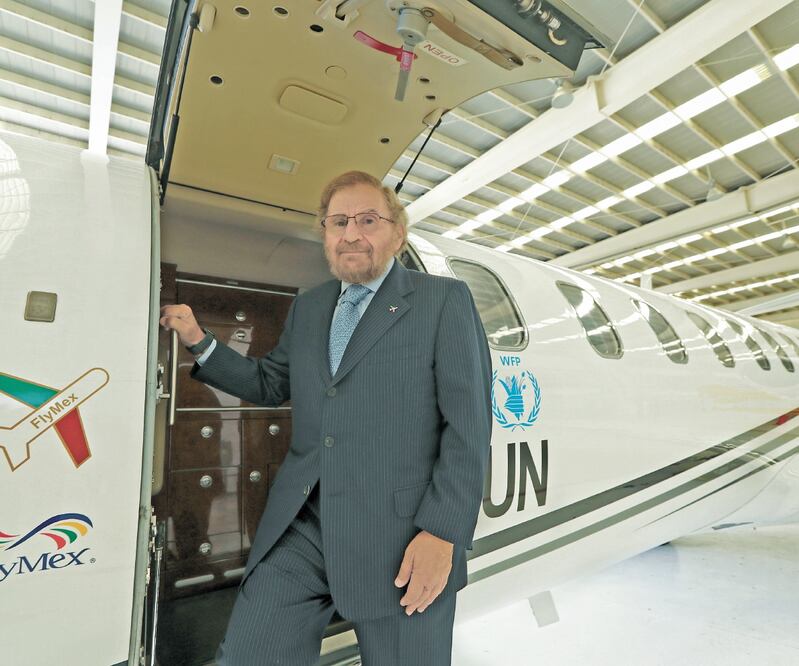 Alberto Abed Schekaiban, director de la empresa, explica que lo que más satisfacción le da es saber que una empresa mexicana destacó en medio de la emergencia sanitaria. FOTOS: JORGE ALVARADO. EL UNIVERSAL