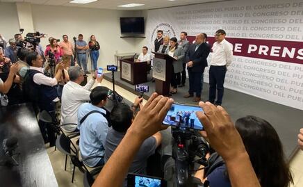 Diputados de Morena exigen que se revise "bajo lupa" a juez que otorgó amparo a García Cabeza de Vaca