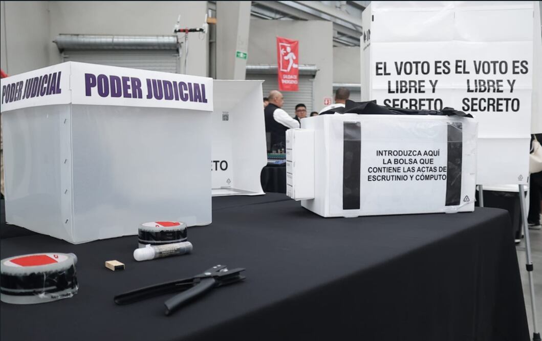 El Instituto Nacional Electoral inició con la distribución de las boletas de la elección judicial a los 32 estados del país. Foto: Fernanda Rojas/EL UNIVERSAL