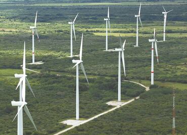 Da juez suspensión contra acuerdos de energía