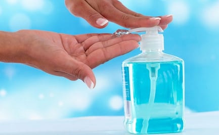 Crean gel sanitizante con vinagre en Aguascalientes; donarán tonelada a hospitales 