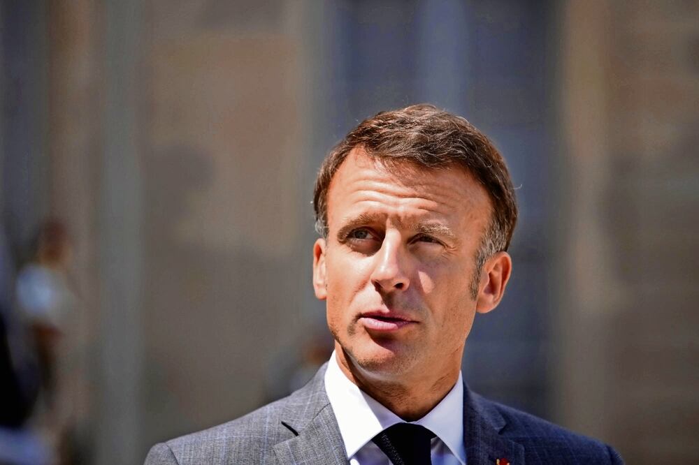 Macron ha pedido a su primer ministro Gabriel Attal que siga a cargo de los asuntos diarios, a pesar de la oferta de dimisión del funcionario.