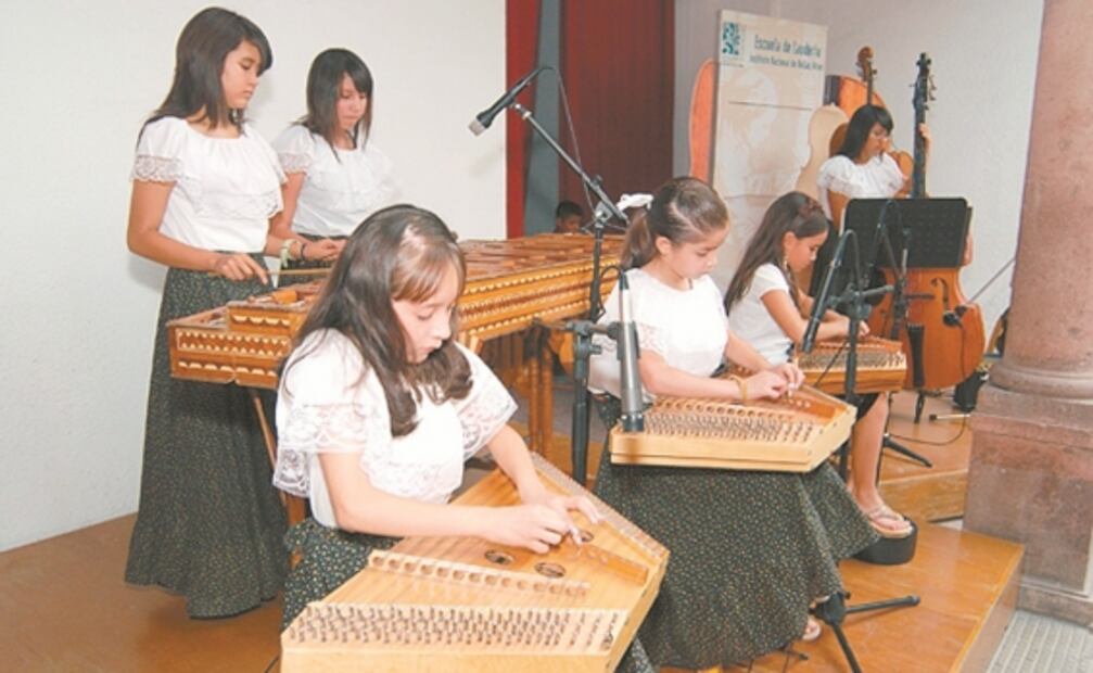 Educación musical: Buscan crear orquestas en escuelas