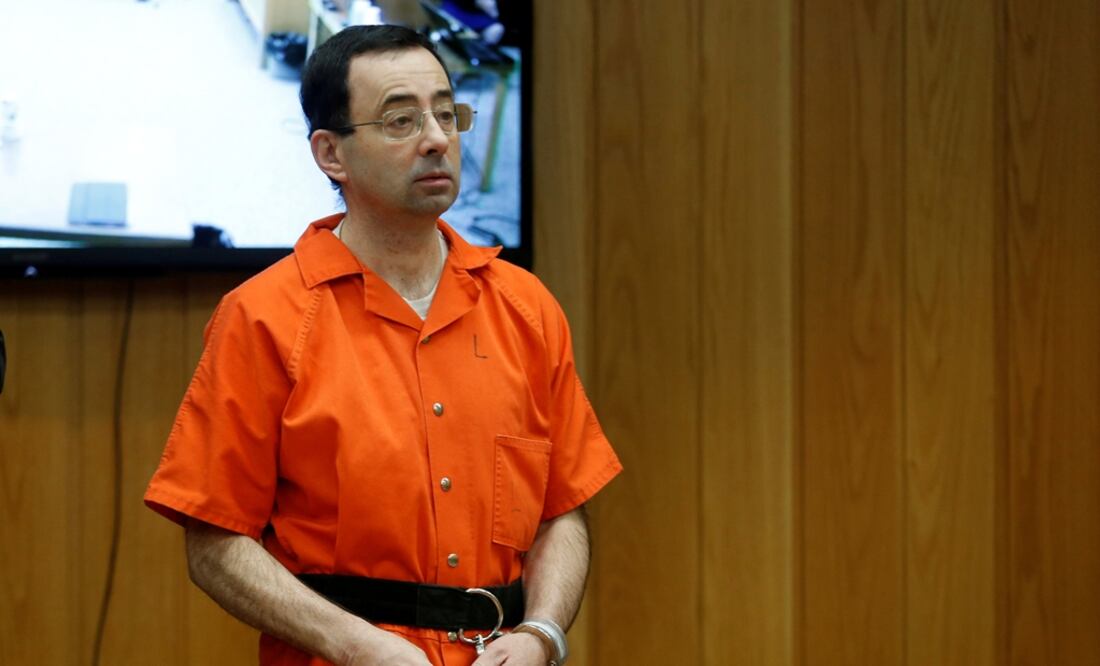 Larry Nassar durante un juicio por en los Estados Unidos. FOTO/REUTERS