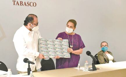 Regala Insabi 15 mil 765 cachitos a Salud de Tabasco