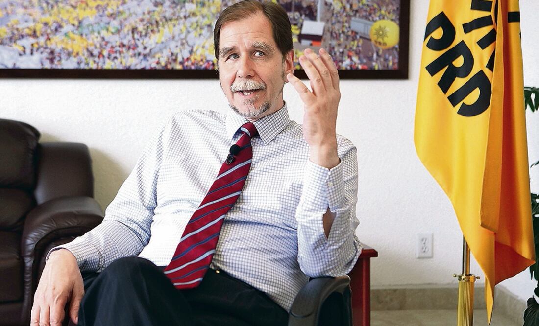 Agustín Basave afirma que existe demasiada burocracia en instituciones relacionadas con el Sistema Nacional Anticorrupción, entre ellas la PGR. (FOTO: ARCHIVO. EL UNIVERSAL)