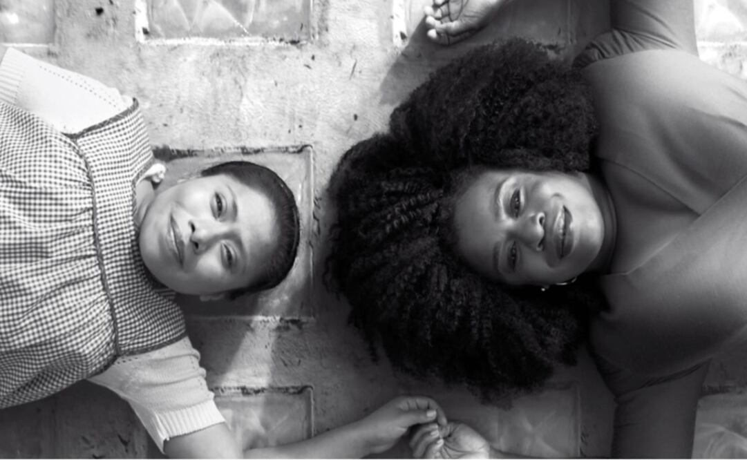 Yalitza Aparicio and Uzo Aduba – Photo: Still taken from Netflix's video