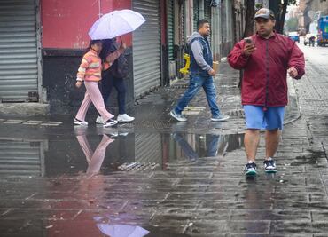 Clima CDMX 15 de julio: Cielo nublado y lluvias fuertes; autoridades alertan por granizo y ráfagas de viento por la tarde