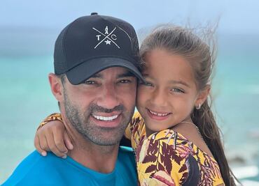 La prueba de que Toni Costa no puede superar su amor por Adamari López