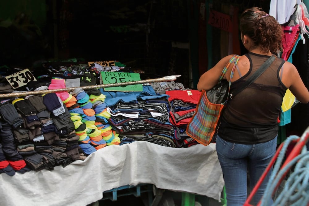 La economía informal es el conjunto de actividades económicas sin protección del Estado, explica la OIT. Foto: ARCHIVO EL UNIVERSAL