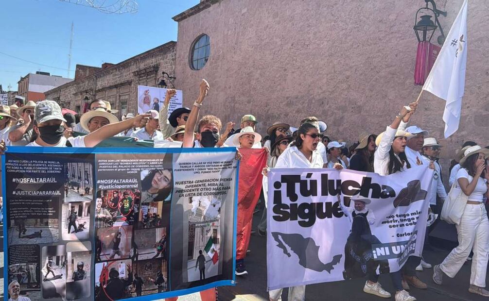 Caravana de cerca de 9 mil personas
Foto: Carlos Arrieta