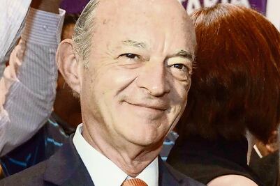 Partidos ven amañada la salida de Elizondo