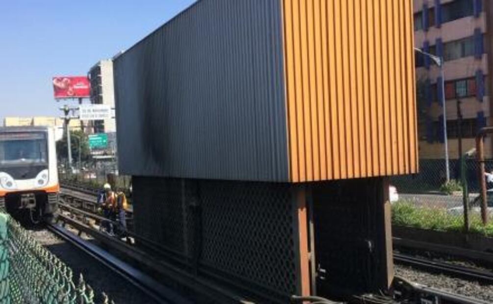 Metro suspende servicio de Villa de Cortés a Tasqueña por conato de incendio