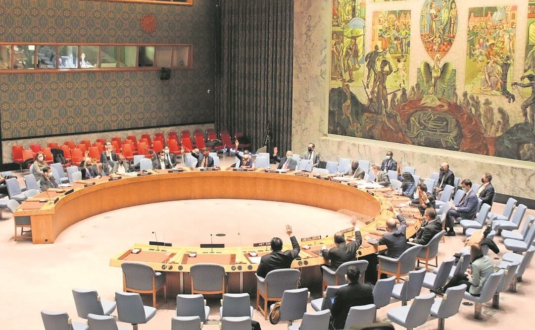 El Consejo de Seguridad adoptó la resolución de México sobre tráfico de armas con 12 votos a favor y 3 abstenciones. Foto: Tomada de Twitter. 