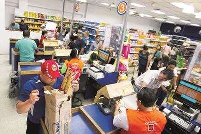 Fiesta patrias repuntan ventas de autoservicios