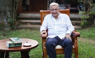 Ni AMLO se salva de la piratería