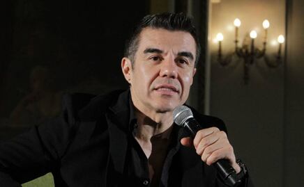 Adrián Uribe está en terapia intensiva