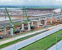 Avanza la vía férrea hacia Pachuca