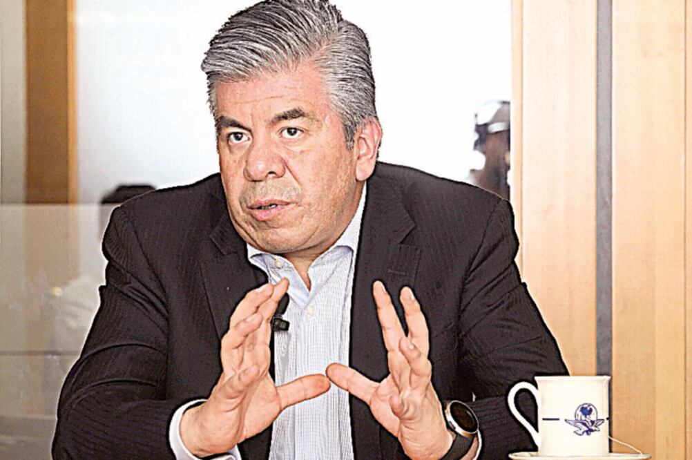 El Líder del PRD-DF pidió a los nuevos delegados no hacer un escándalo mediático (ESPECIAL)