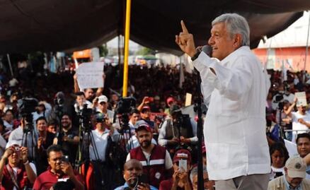 The PRD, containing AMLO's bloodletting
