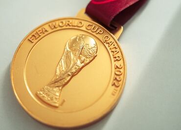 Paulo Dybala le regaló su medalla de campeón del mundo a la Roma