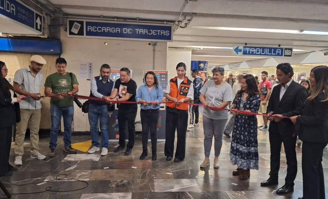 Inauguran exposición fotográfica Tenochtitlán: A 700 Años de su Fundación en metro Zócalo
Foto: Especial.