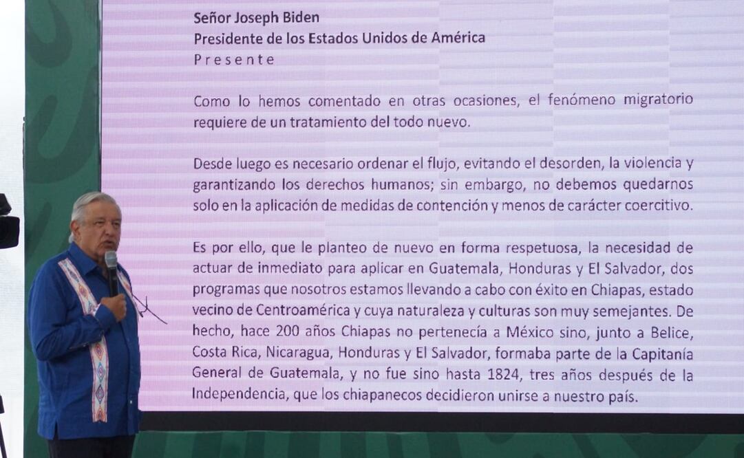 En Santa Lucía del Camino, Oaxaca, López Obrador leyó el text. Foto: Edwin Hernández / EL UNIVERSAL