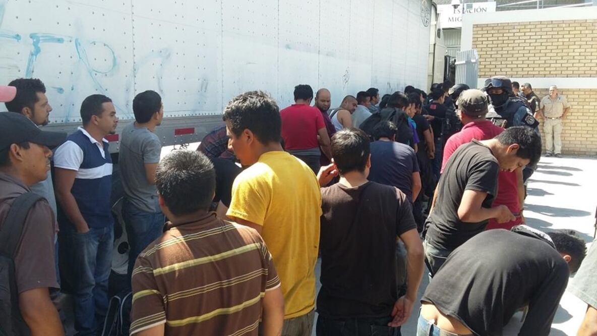 Rescatan a 114 migrantes en Coahuila