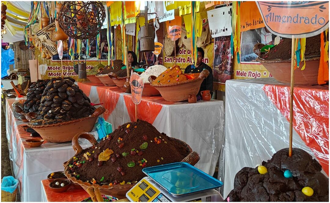Tras la inundación, pobladores llaman a disfrutar de la Feria del Mole en Milpa Alta (07/10/2024). Foto: Especial