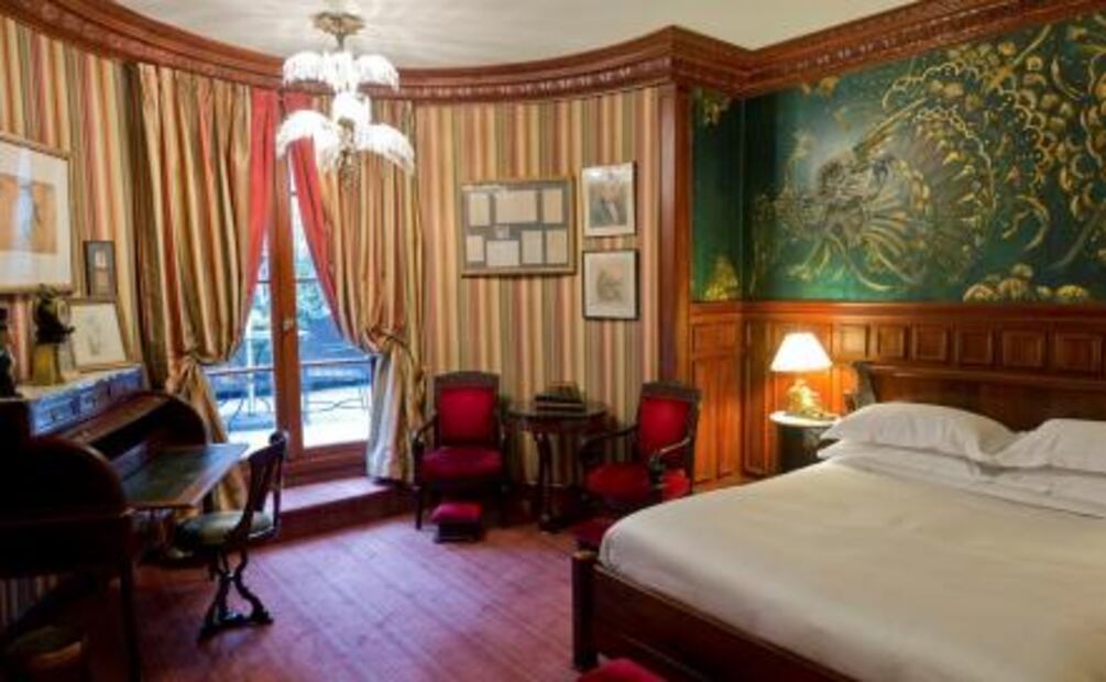 El hotel de bajo presupuesto en el que Oscar Wilde murió