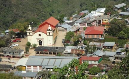 Linchan y queman a cinco personas en Santa María Texcatitlán, Oaxaca