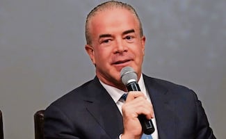 Acusan a Rocha de contrabandear arsenal