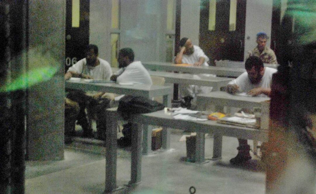 En la última década, casi 200 fiscales, abogados defensores y otros funcionarios judiciales han trabajado en la base (Foto: EFE/Archivo)