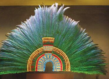 El Instituto para Devolver al Pueblo el Penacho